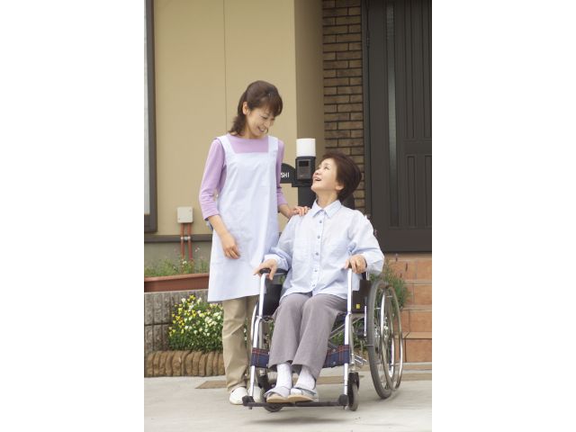 青藍会在宅医療支援センター ハートハウス成城