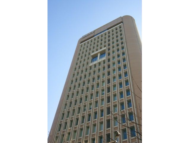 リニューアルオープンしたばかりの大学病院♪