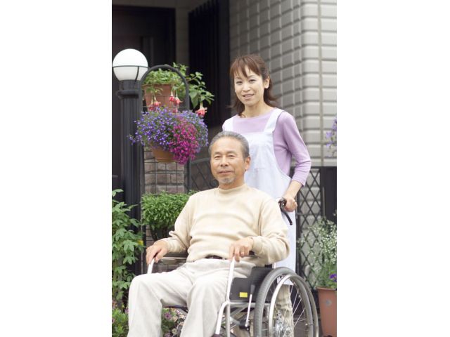 訪問看護ステーション/都内10事業所展開【常勤★竹ノ塚駅】