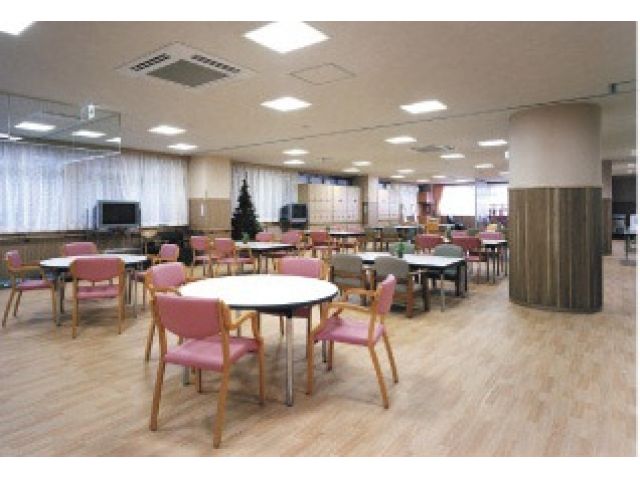 ★【常勤】日勤のみ!看護師2名体制のデイサービス★