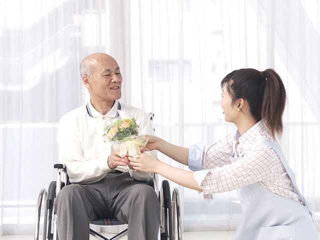 �ɒO�s�@�T�[�r�X�t������Ҍ����Z��