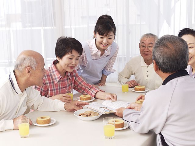 【川越市・有料老人ホーム】未経験、ブランク歓迎です!当社から実績のある法人!
