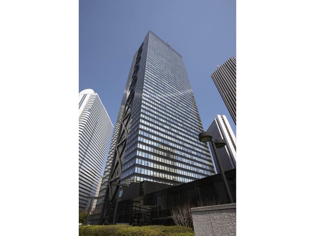 新宿駅からすぐの場所にあるクリニック