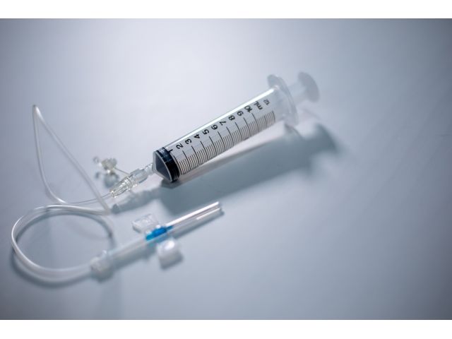 �y���~�c/�O���l���O���̃N���j�b�N�z