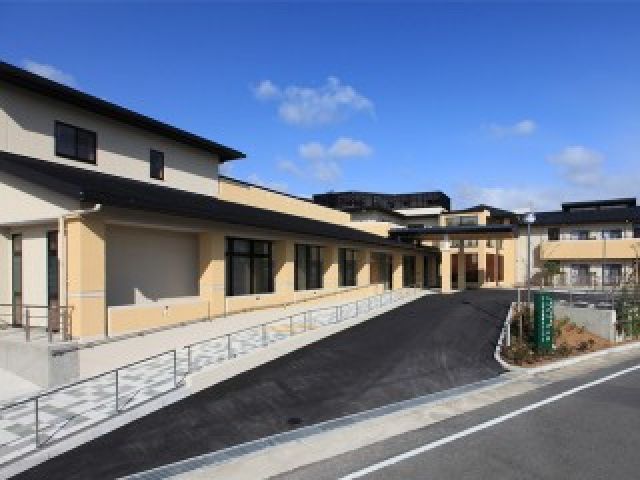 �ɂ��������̓N���j�b�N