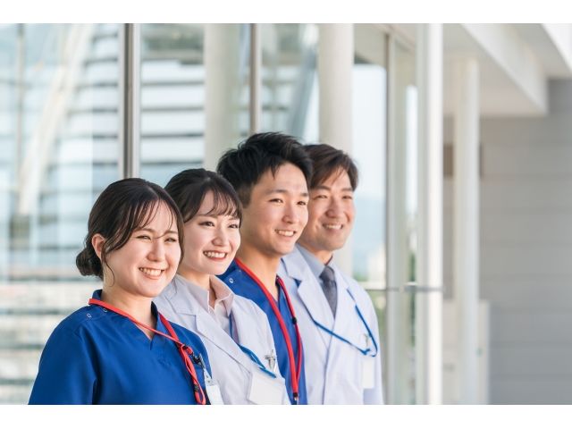 ���Ύs�ɂ��鐮�`�O�ȃN���j�b�N